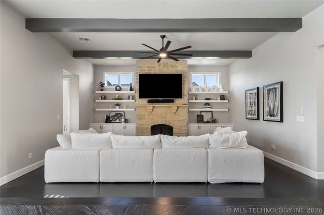 10616 N 81st East Place, Owasso, OK 74055