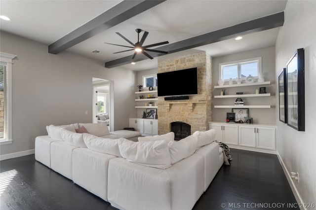 10616 N 81st East Place, Owasso, OK 74055
