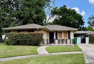 9042 Camille Court, River Ridge, LA 70123