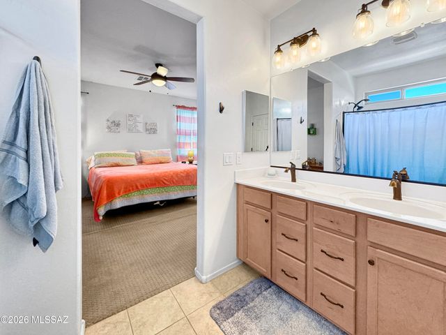 17193 S Emerald Vista Drive, Vail, AZ 85641