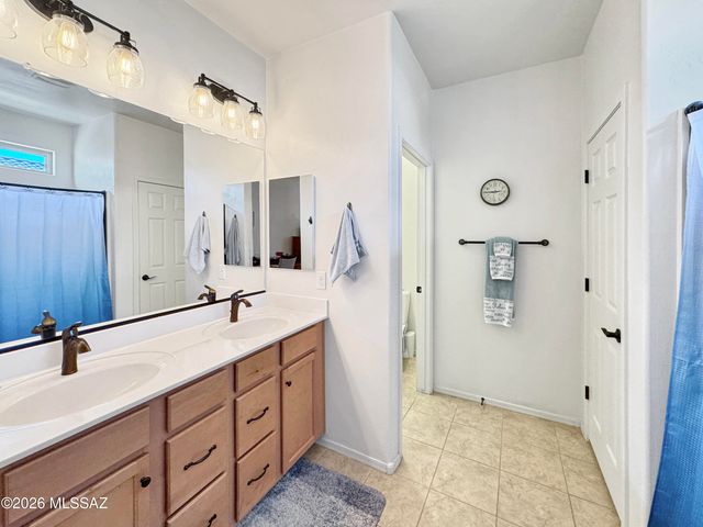 17193 S Emerald Vista Drive, Vail, AZ 85641