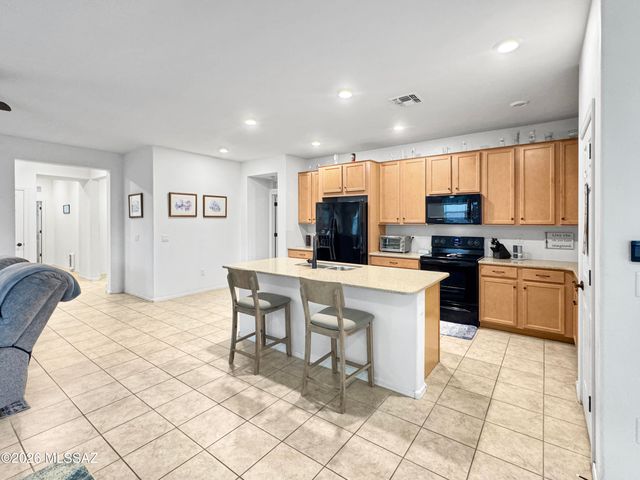 17193 S Emerald Vista Drive, Vail, AZ 85641