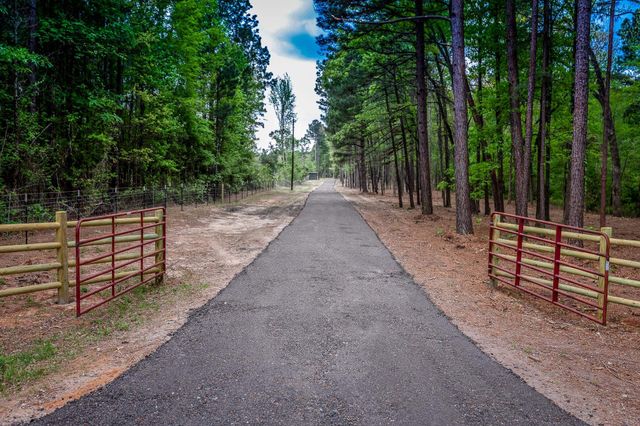 13920 FM 1649, Ore City, TX 75683