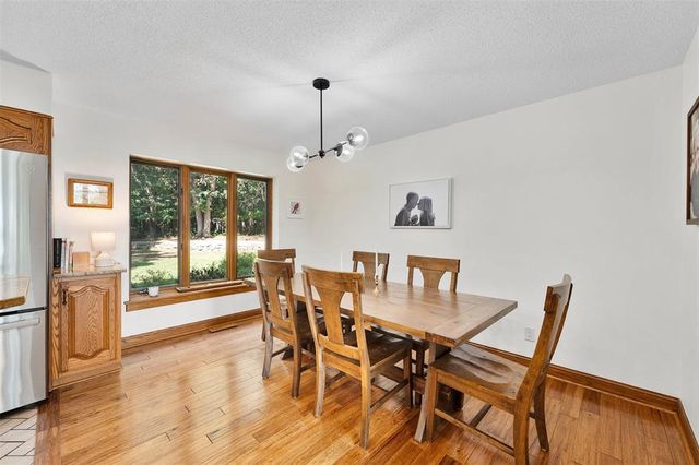 7865 Blue Valley Drive, Eau Claire, WI 54703