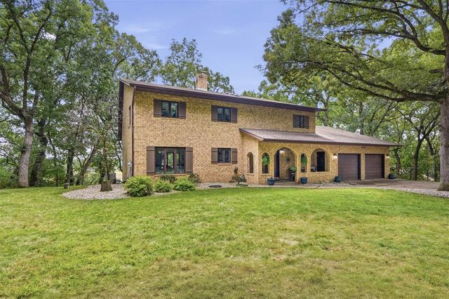 7865 Blue Valley Drive, Eau Claire, WI 54703