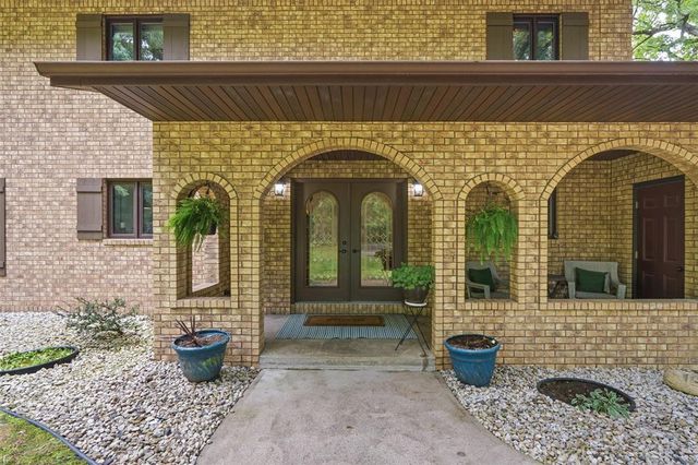 7865 Blue Valley Drive, Eau Claire, WI 54703