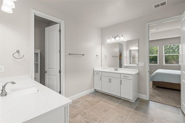 8600 SUNDANCE LOOP, Sarasota, FL 34238