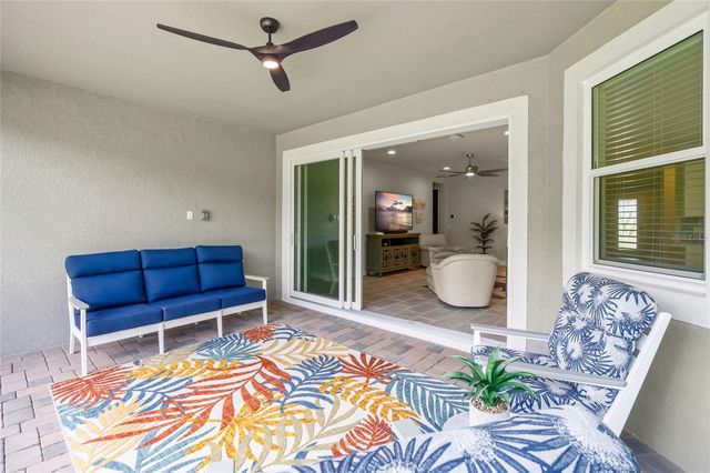 8600 SUNDANCE LOOP, Sarasota, FL 34238