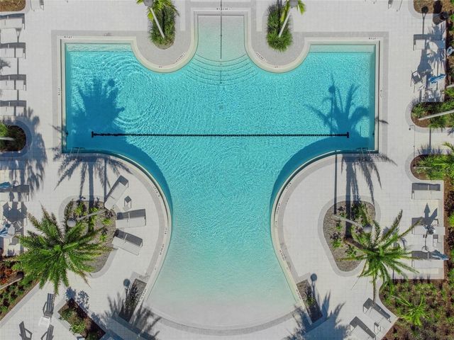 8600 SUNDANCE LOOP, Sarasota, FL 34238