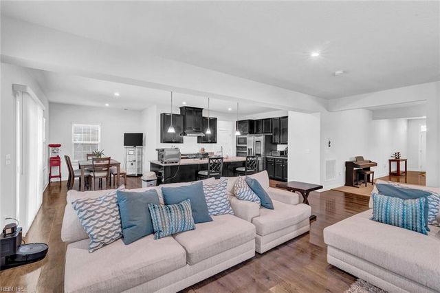 113 Brentwood CV, Smithfield, VA 23430