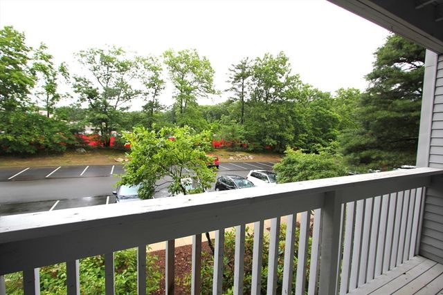 2008 Franklin Crossing Rd 2008, Franklin, MA 02038