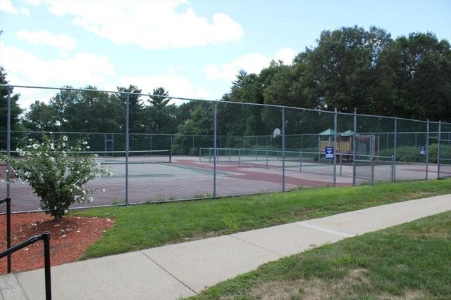2008 Franklin Crossing Rd 2008, Franklin, MA 02038