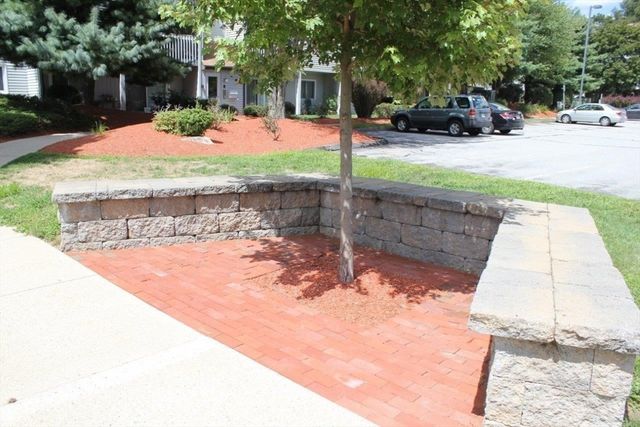 2008 Franklin Crossing Rd 2008, Franklin, MA 02038
