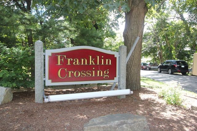 2008 Franklin Crossing Rd 2008, Franklin, MA 02038
