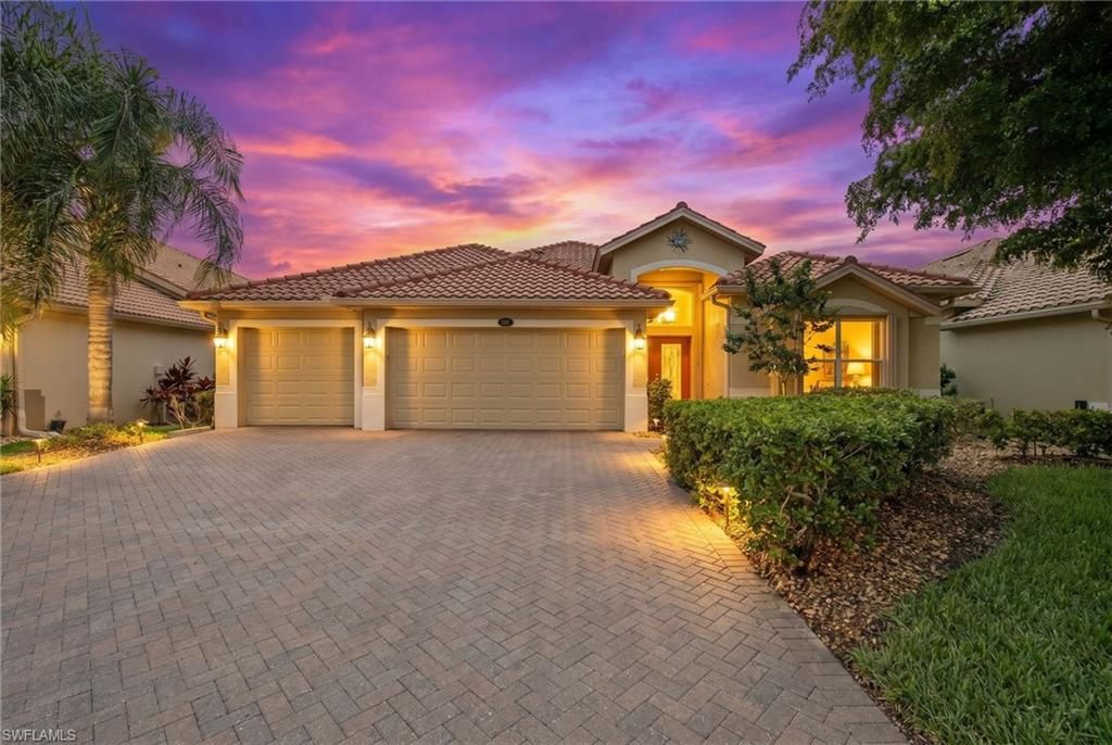 21181 Palese DR, Estero, FL 33928
