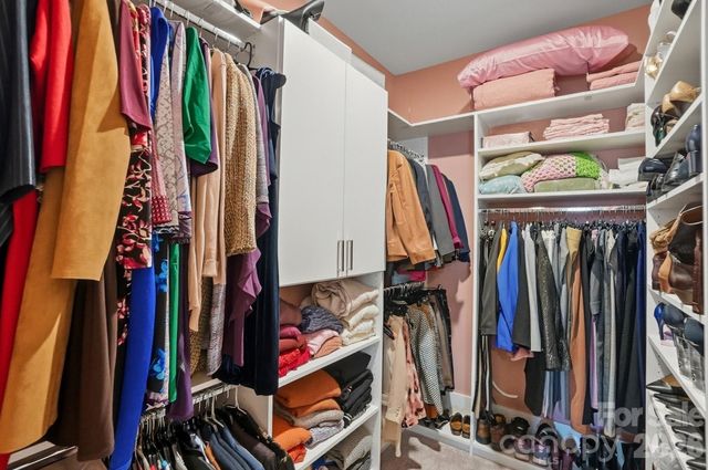 10630 Bradstreet Commons Way, Charlotte, NC 28215
