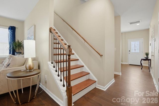 10630 Bradstreet Commons Way, Charlotte, NC 28215