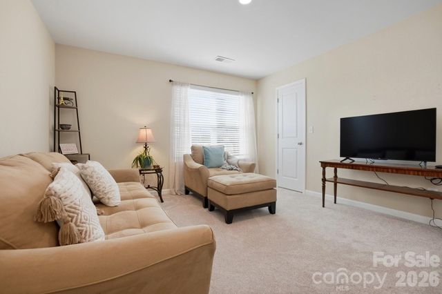 10630 Bradstreet Commons Way, Charlotte, NC 28215