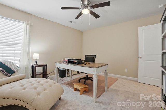 10630 Bradstreet Commons Way, Charlotte, NC 28215