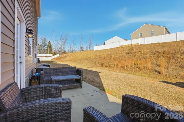10630 Bradstreet Commons Way, Charlotte, NC 28215