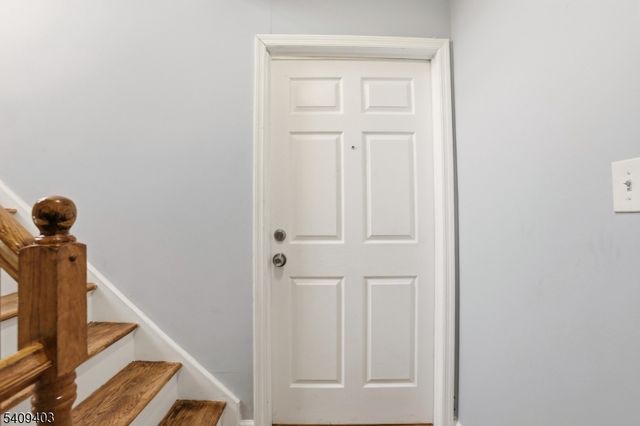 884 S 17Th St, Newark City, NJ 07108