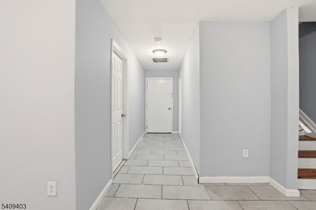 884 S 17Th St, Newark City, NJ 07108