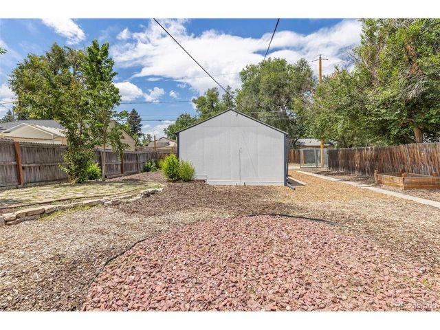 921 Yates St, Denver, CO 80204