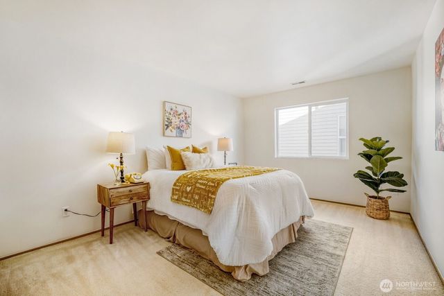 825 SW 361st Street, Federal Way, WA 98023