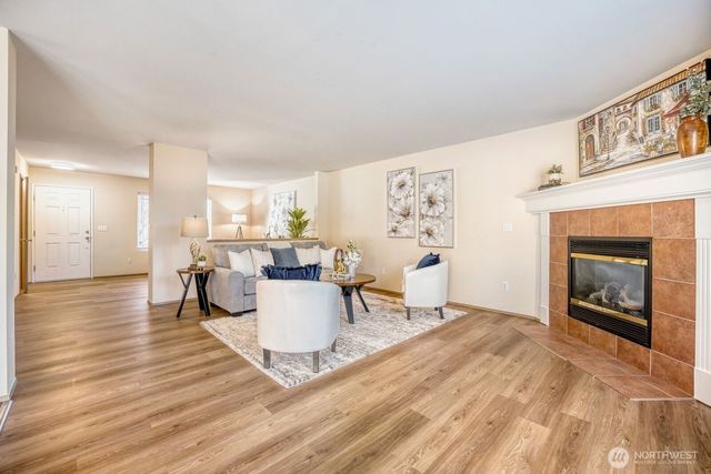 825 SW 361st Street, Federal Way, WA 98023