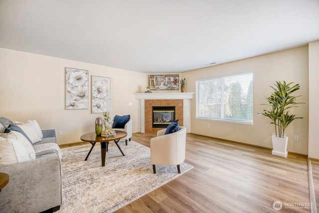 825 SW 361st Street, Federal Way, WA 98023