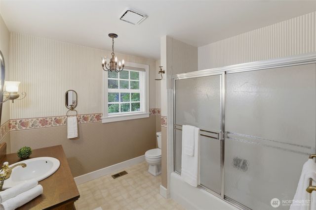 7210 20th Avenue E, Tacoma, WA 98404