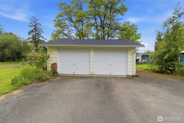 7210 20th Avenue E, Tacoma, WA 98404