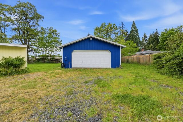7210 20th Avenue E, Tacoma, WA 98404