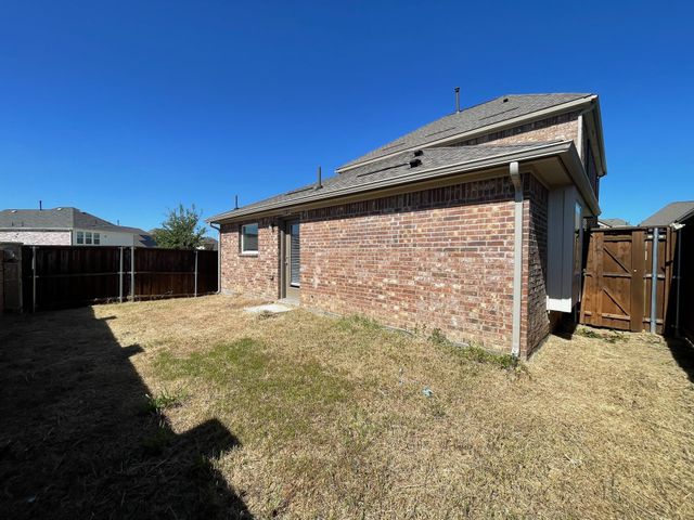 2001 Dove Creek Lane, Mesquite, TX 75149