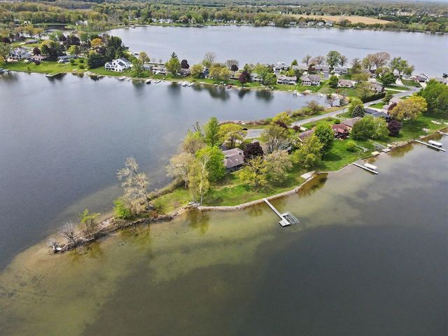 11975 E Lee Mar Drive, Vicksburg, MI 49097