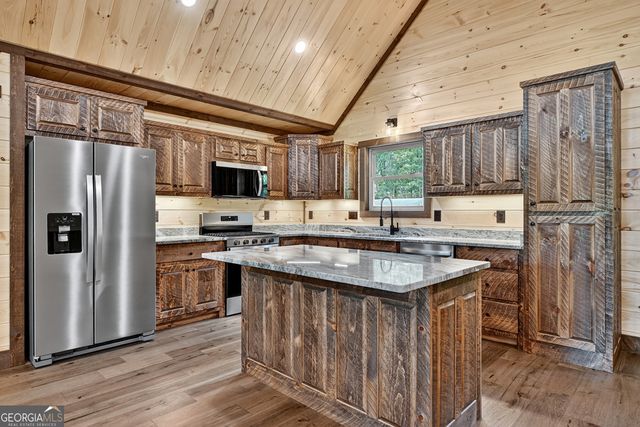 58 Whitetail Hollow, Morganton, GA 30560