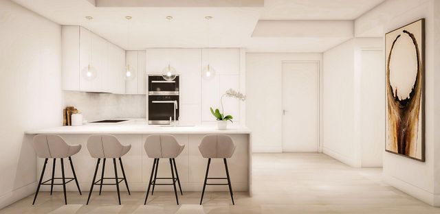 220 Lake Shore Drive 907, Lake Park, FL 33403