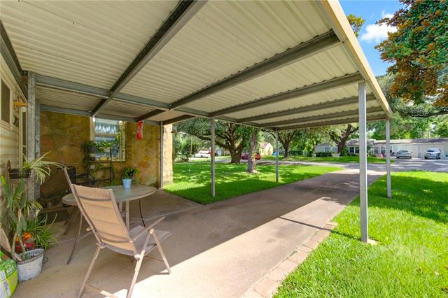 2206 Oaklawn Drive, La Marque, TX 77568