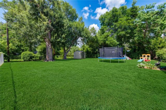 2206 Oaklawn Drive, La Marque, TX 77568