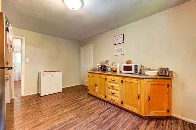 2206 Oaklawn Drive, La Marque, TX 77568