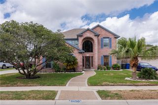 6650 Long Meadow Dr, Corpus Christi, TX 78413