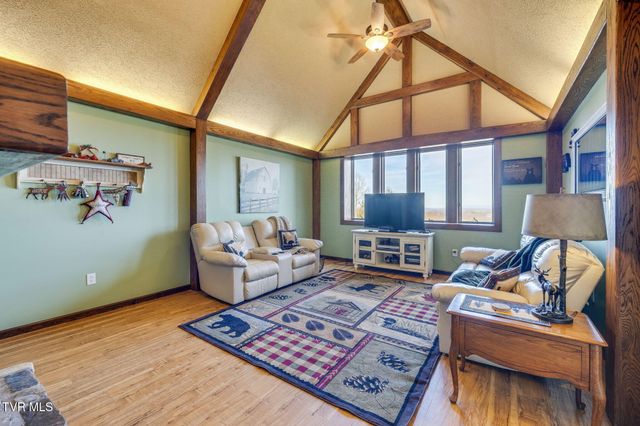 104 Newt Wheelock Road, Jonesborough, TN 37659