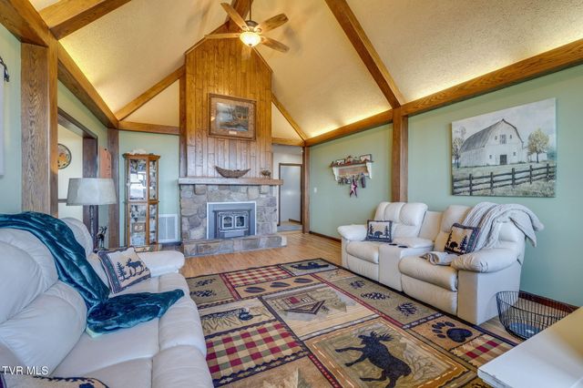 104 Newt Wheelock Road, Jonesborough, TN 37659