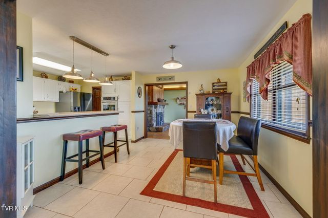 104 Newt Wheelock Road, Jonesborough, TN 37659