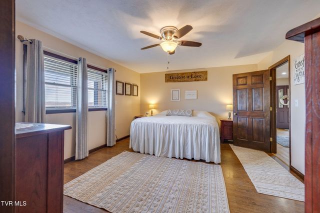 104 Newt Wheelock Road, Jonesborough, TN 37659