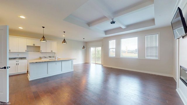 15300 Eton Pointe Drive, Clinton Twp, MI 48035