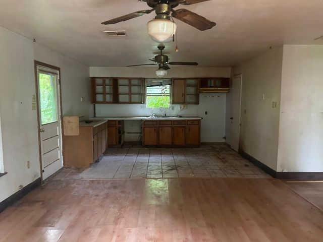164 Cypress Street, Huffman, TX 77336