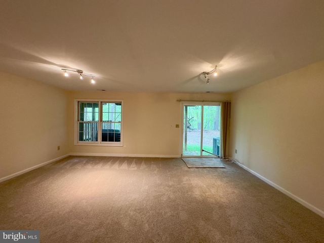 53 CEDARWOOD CIR, Baltimore, MD 21208
