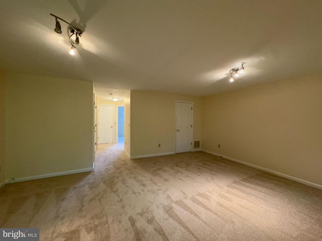 53 CEDARWOOD CIR, Baltimore, MD 21208