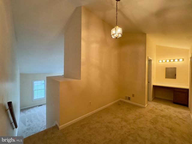 53 CEDARWOOD CIR, Baltimore, MD 21208